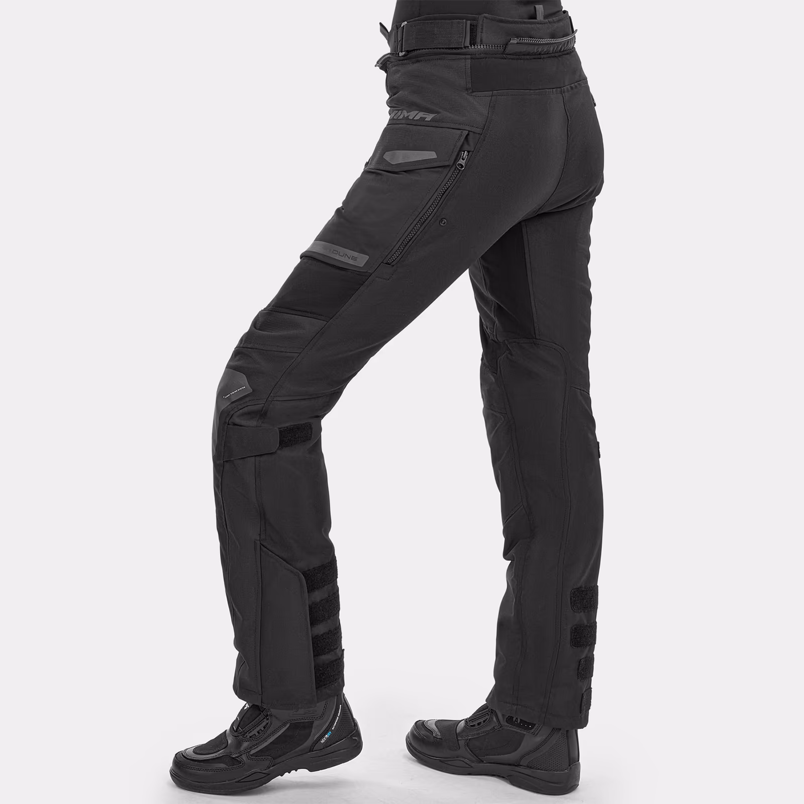 04_SHIMA_DUNE_BLACK_LADY_PNT