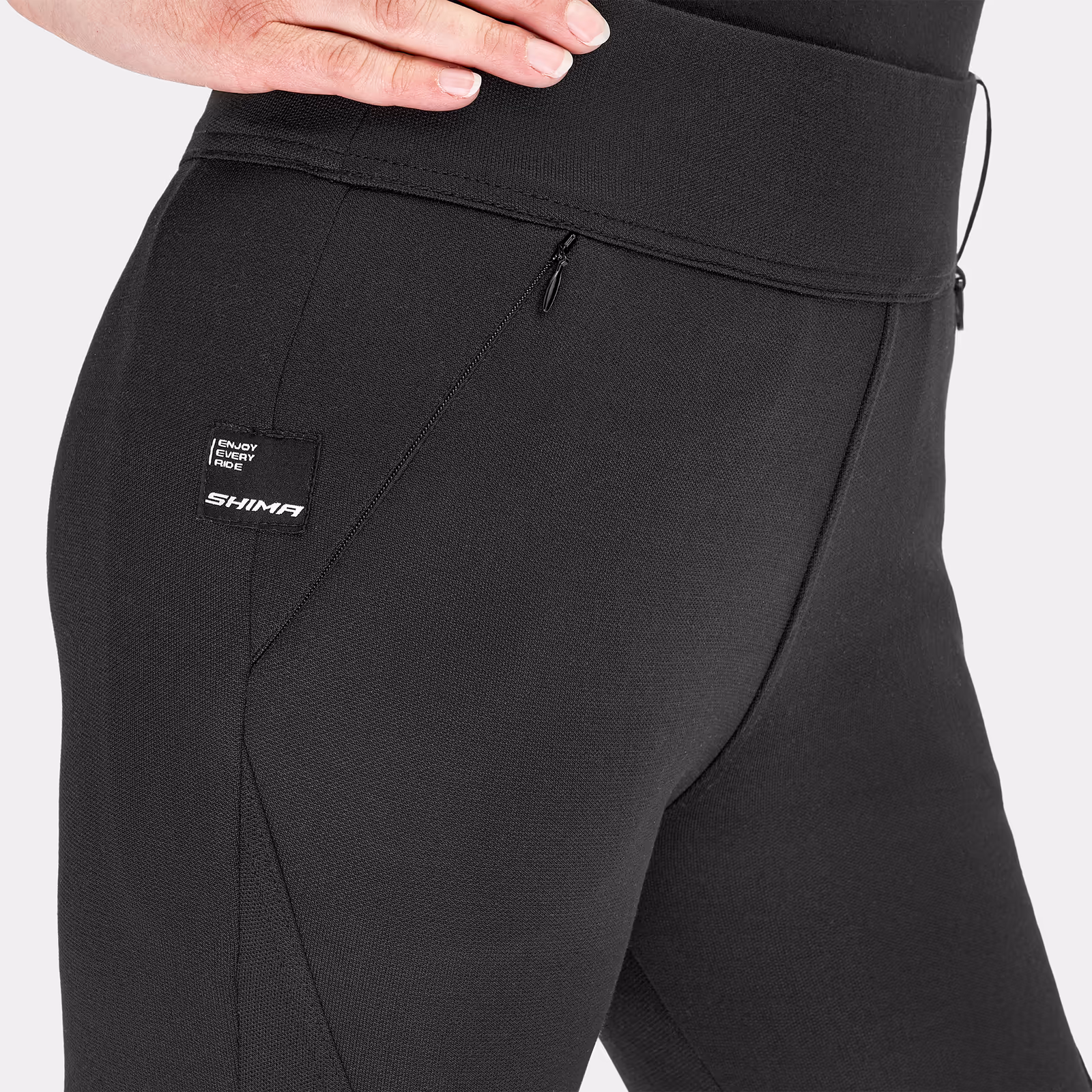 05_SHIMA_VESPER_PNT_LADY_BLACK