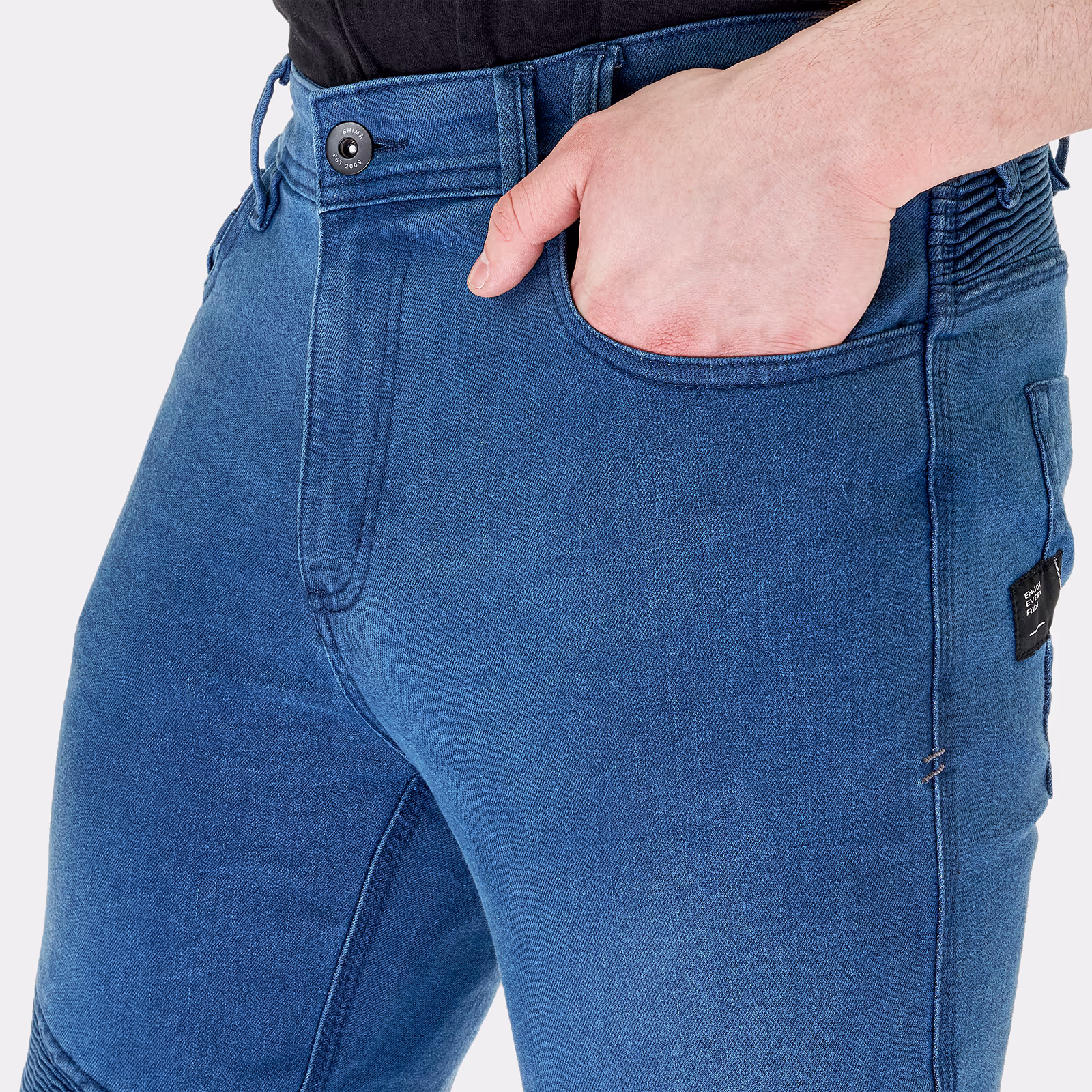 06_SHIMA_ZENITH_BLUE_MEN_POCKET_FRONT_2500x2500