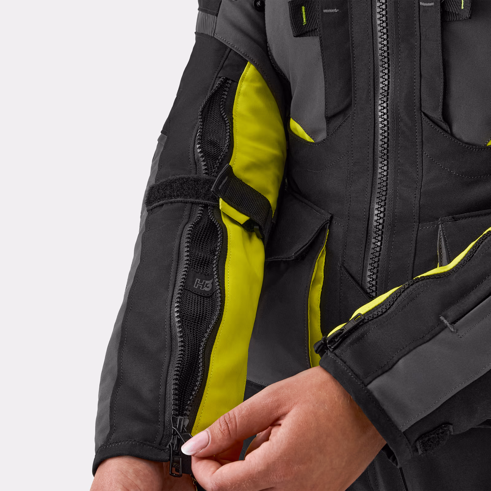 07_SHIMA_HERO2.0_JKT_LADY_FLUO