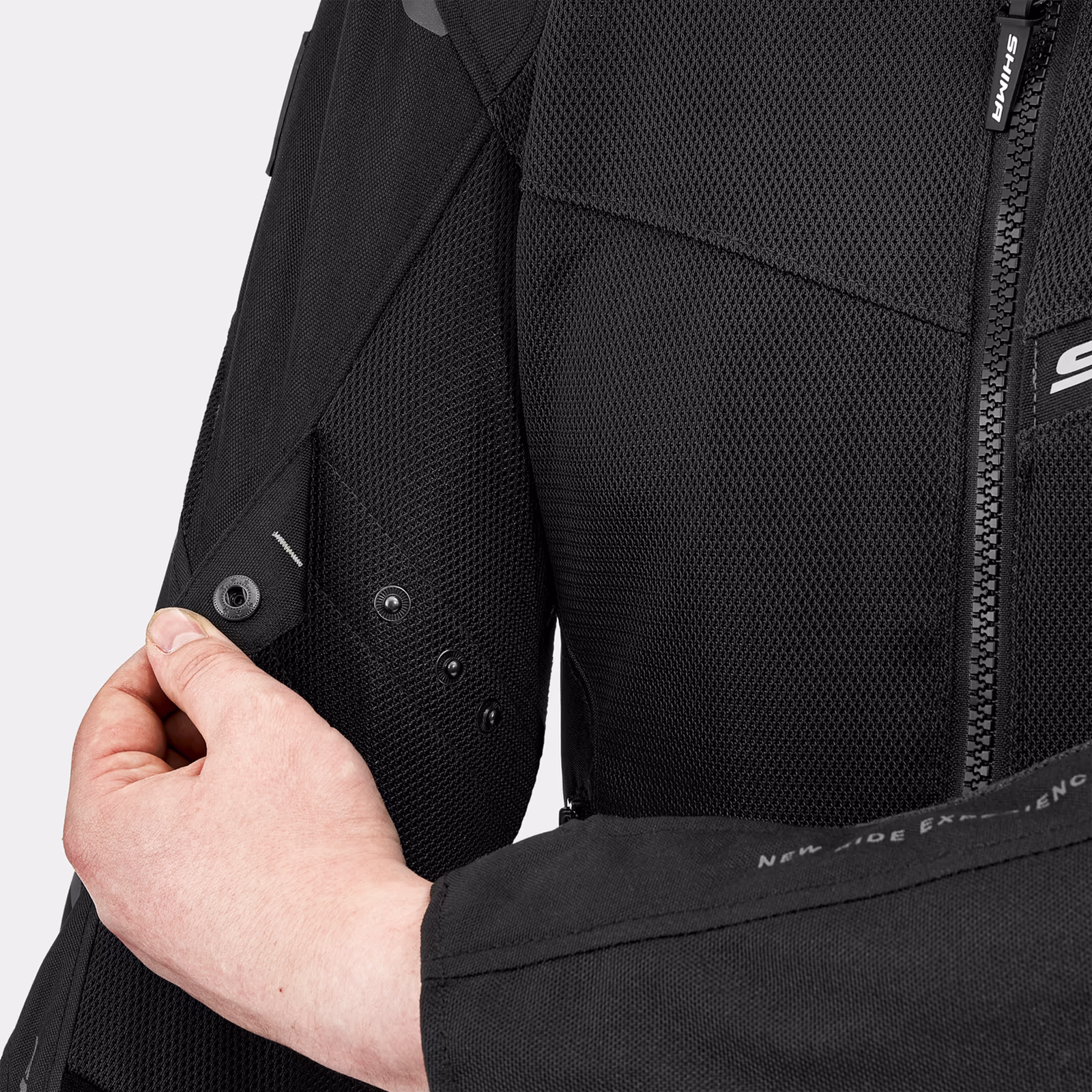 07_SHIMA_RUSH 2.0 VENT_JKT_MEN_BLACK_2500x2500