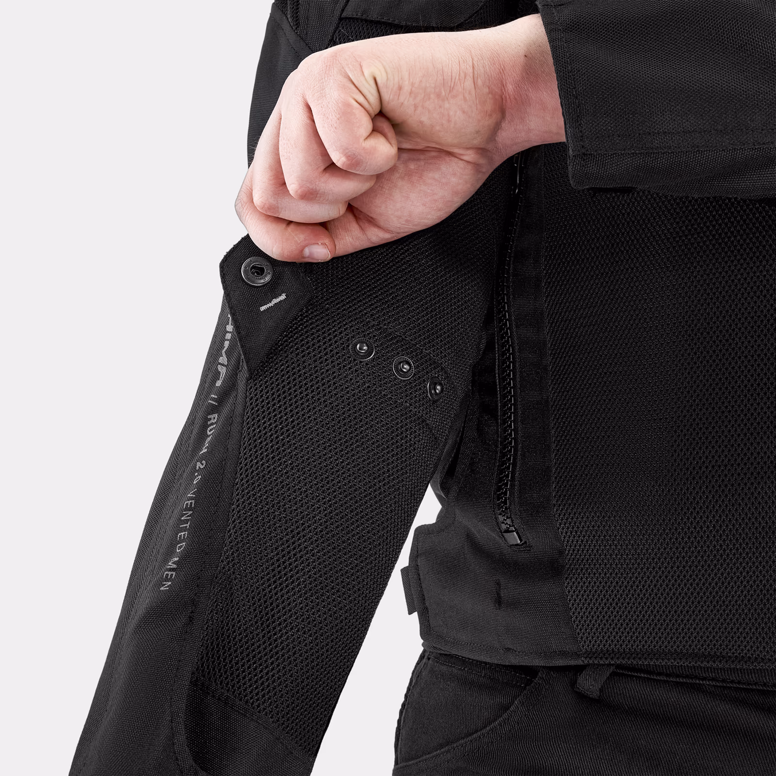 08_SHIMA_RUSH 2.0 VENT_JKT_MEN_BLACK_2500x2500