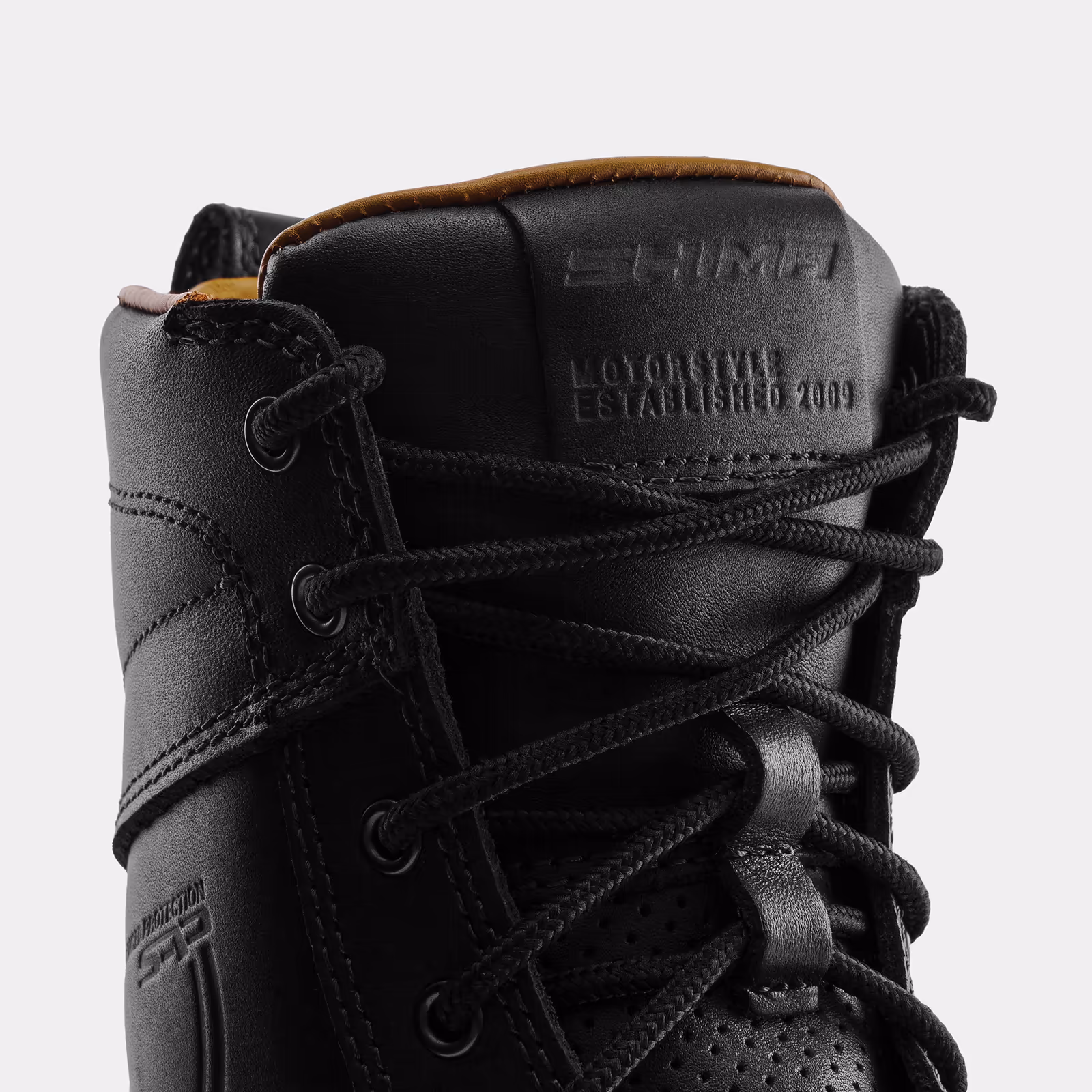 08_SHIMA_THOMSON_BOOTS_LADY_BLACK_2500x2500