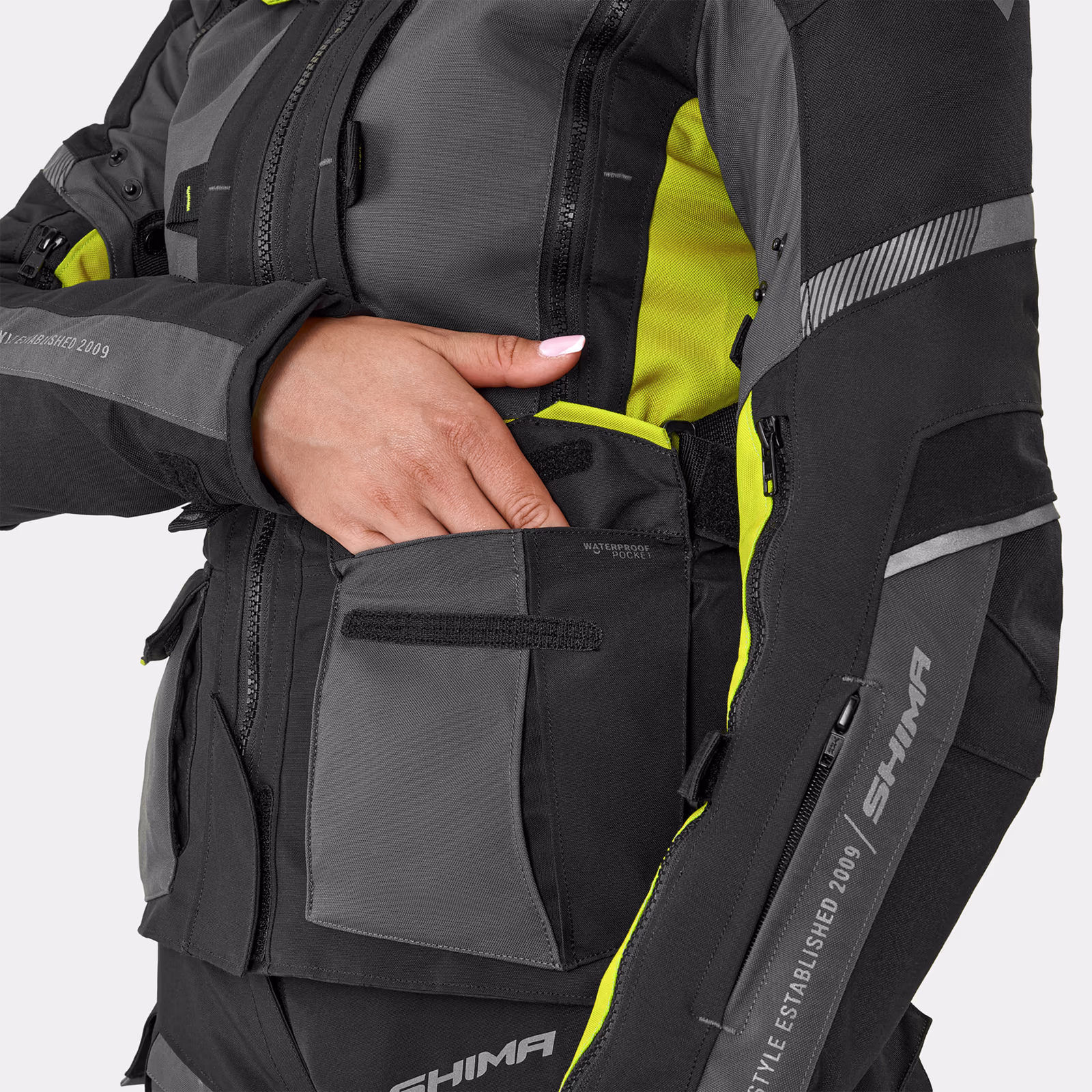 12_SHIMA_HERO2.0_JKT_LADY_FLUO