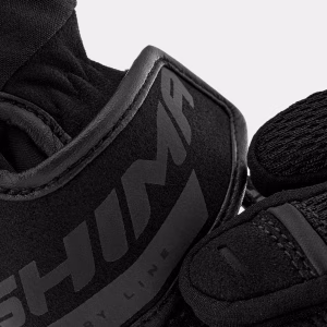 13_SHIMA_STREAM_BLACK_LADY_GLV