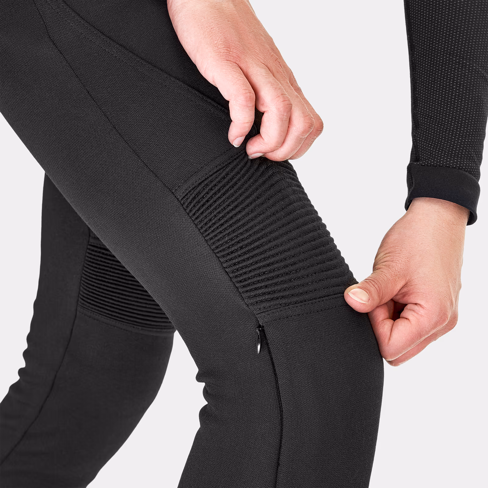 13_SHIMA_VESPER_PNT_LADY_BLACK