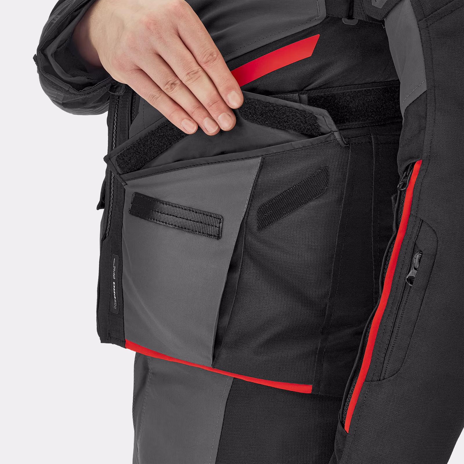 14_SHIMA_DUNE_RED_MEN_JKT_POCKET_2500