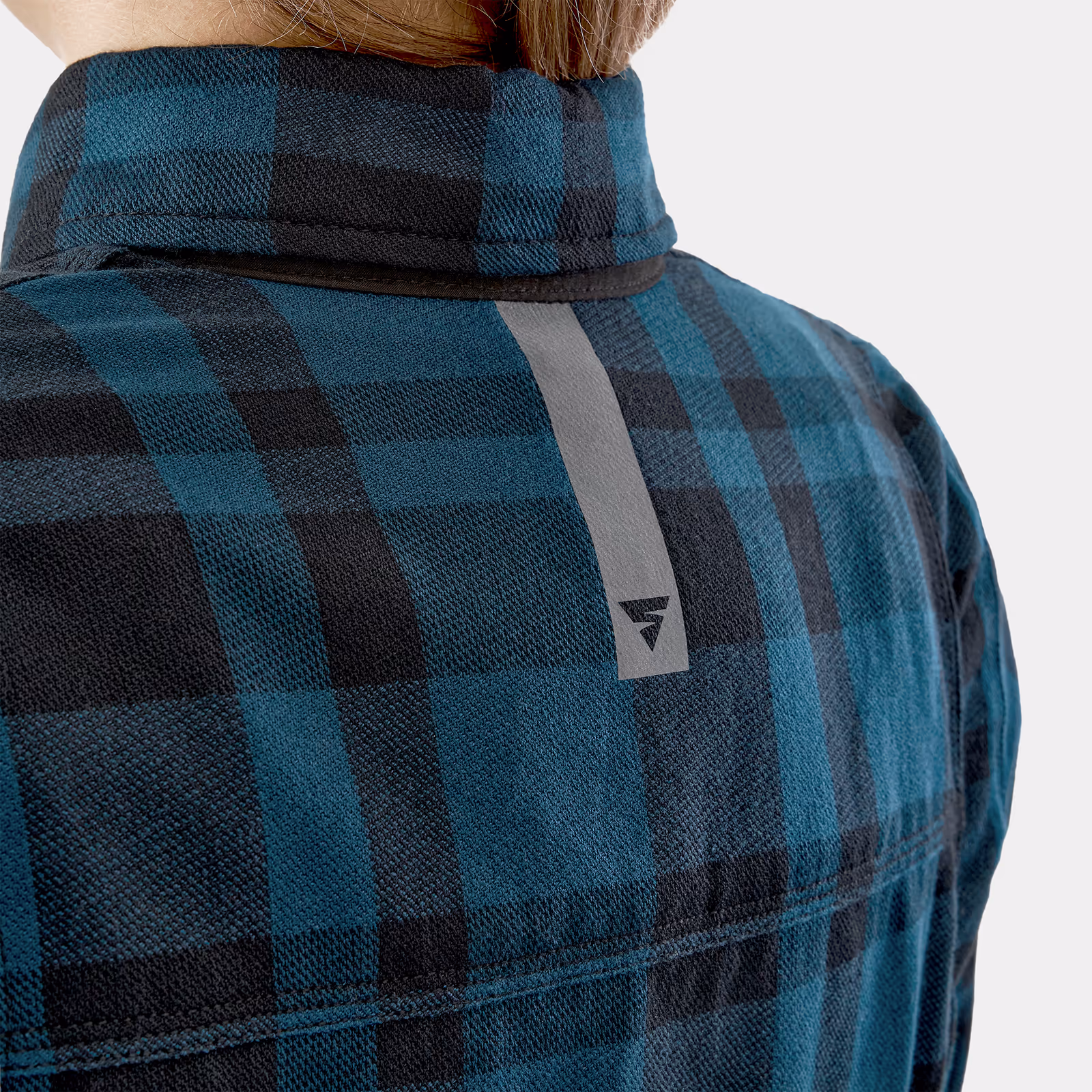 15_SHIMA_RENEGADE_JKT_BLUE_LADY_2500x2500