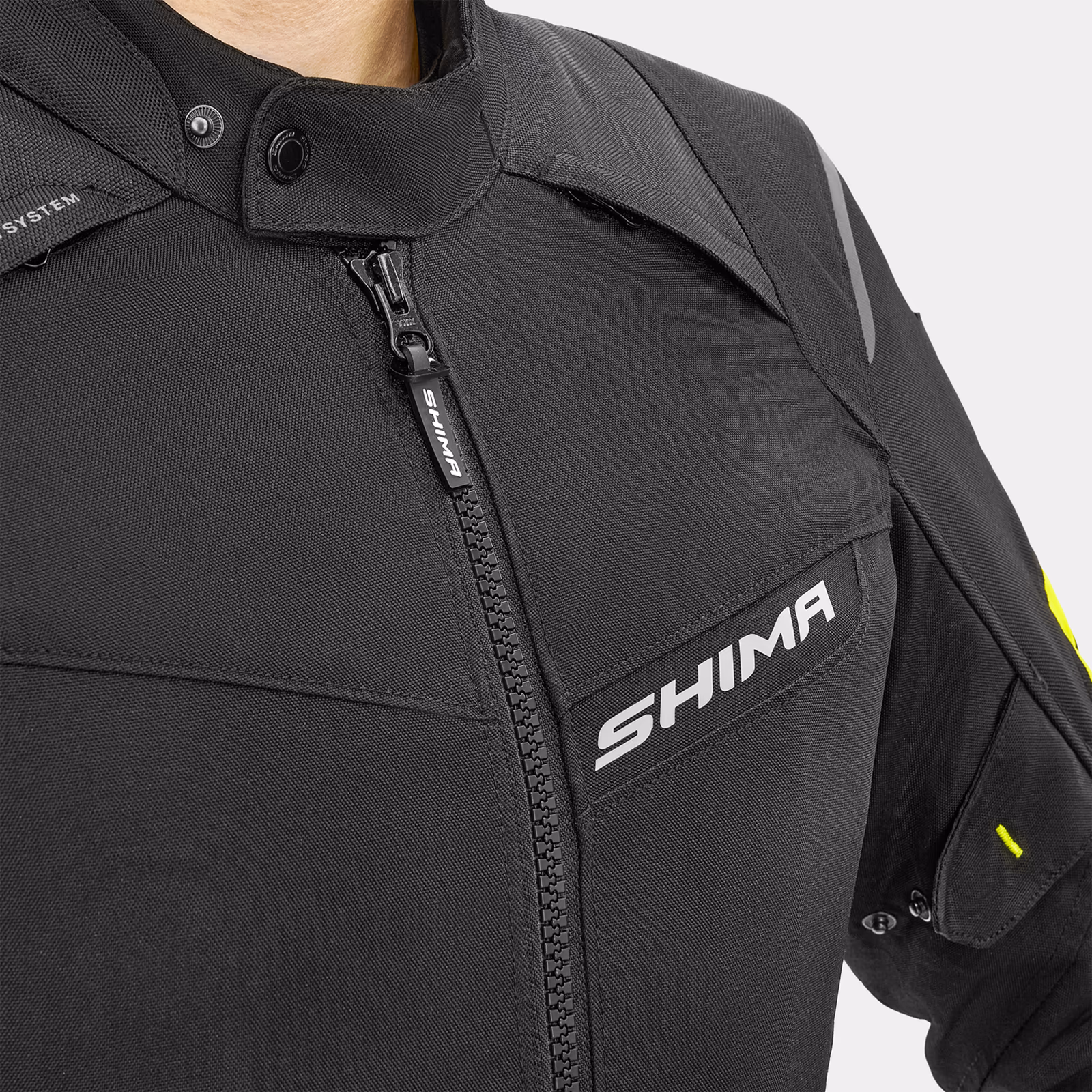 16_SHIMA_RUSH 2-0_JKT_MEN_FLUO