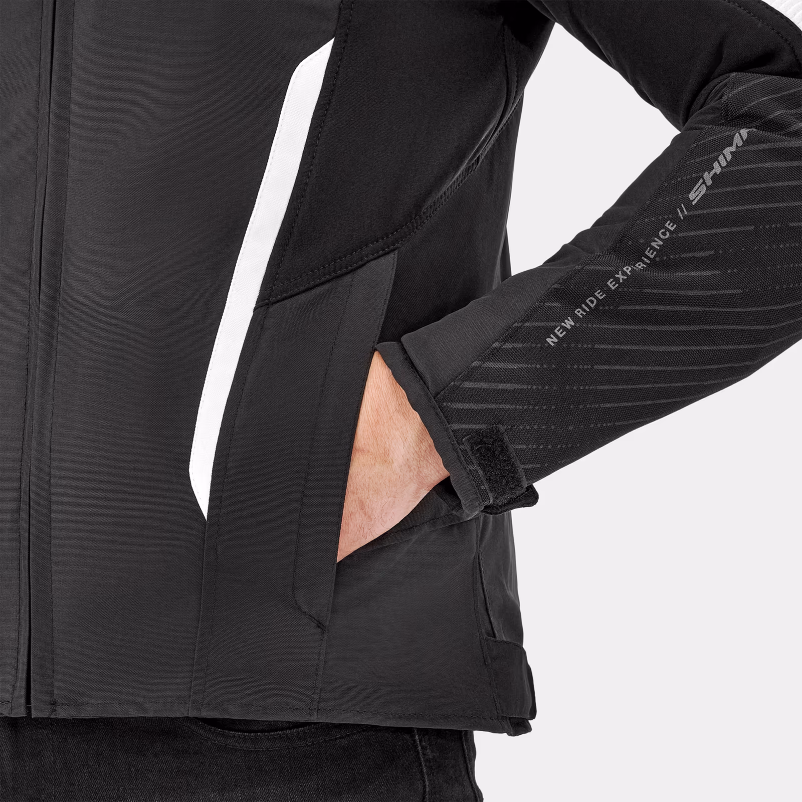 16_SHIMA_SOLID 2-0_JKT_WHITE_MEN_2500x2500