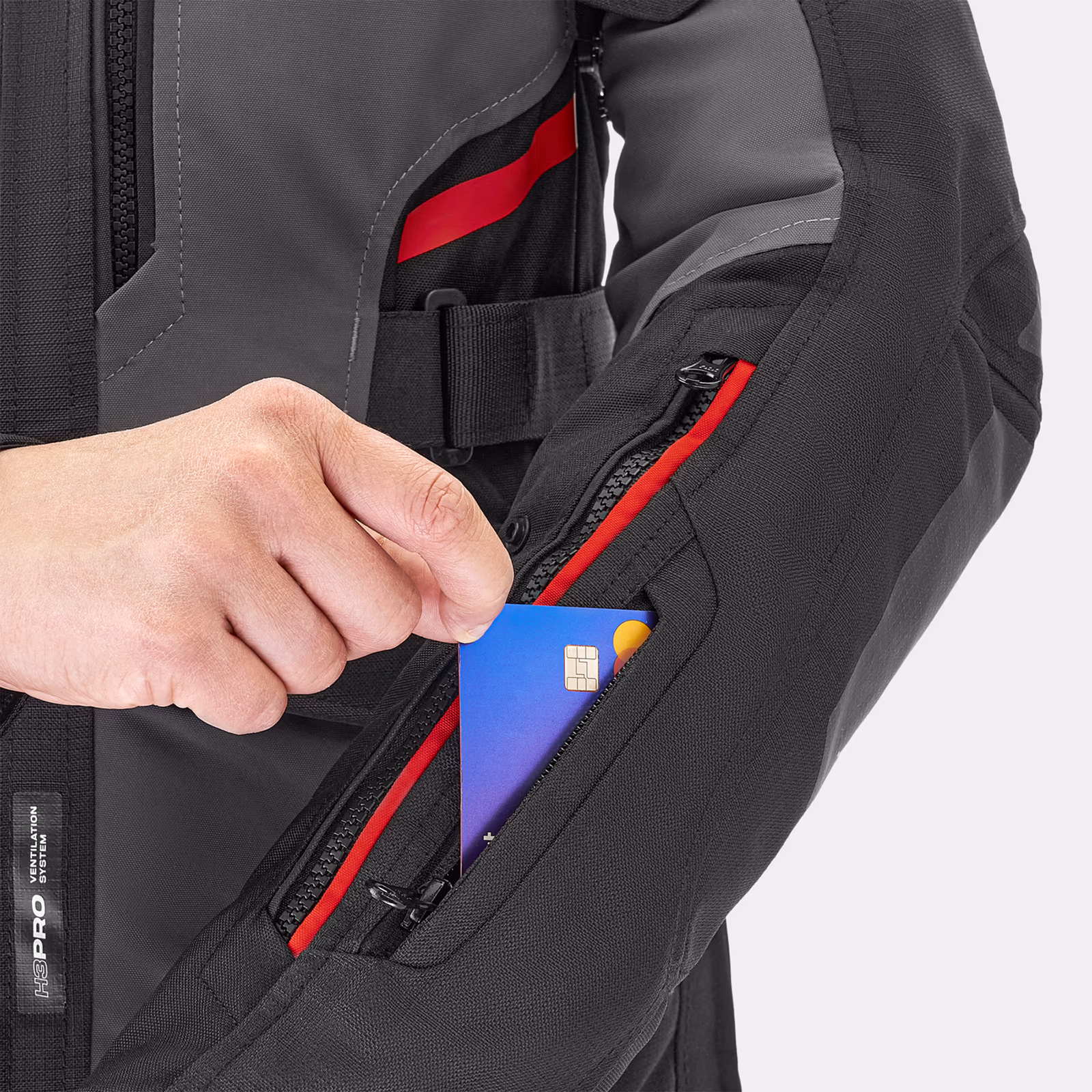 16__SHIMA_DUNE_RED_LADY_JKT_POCKET