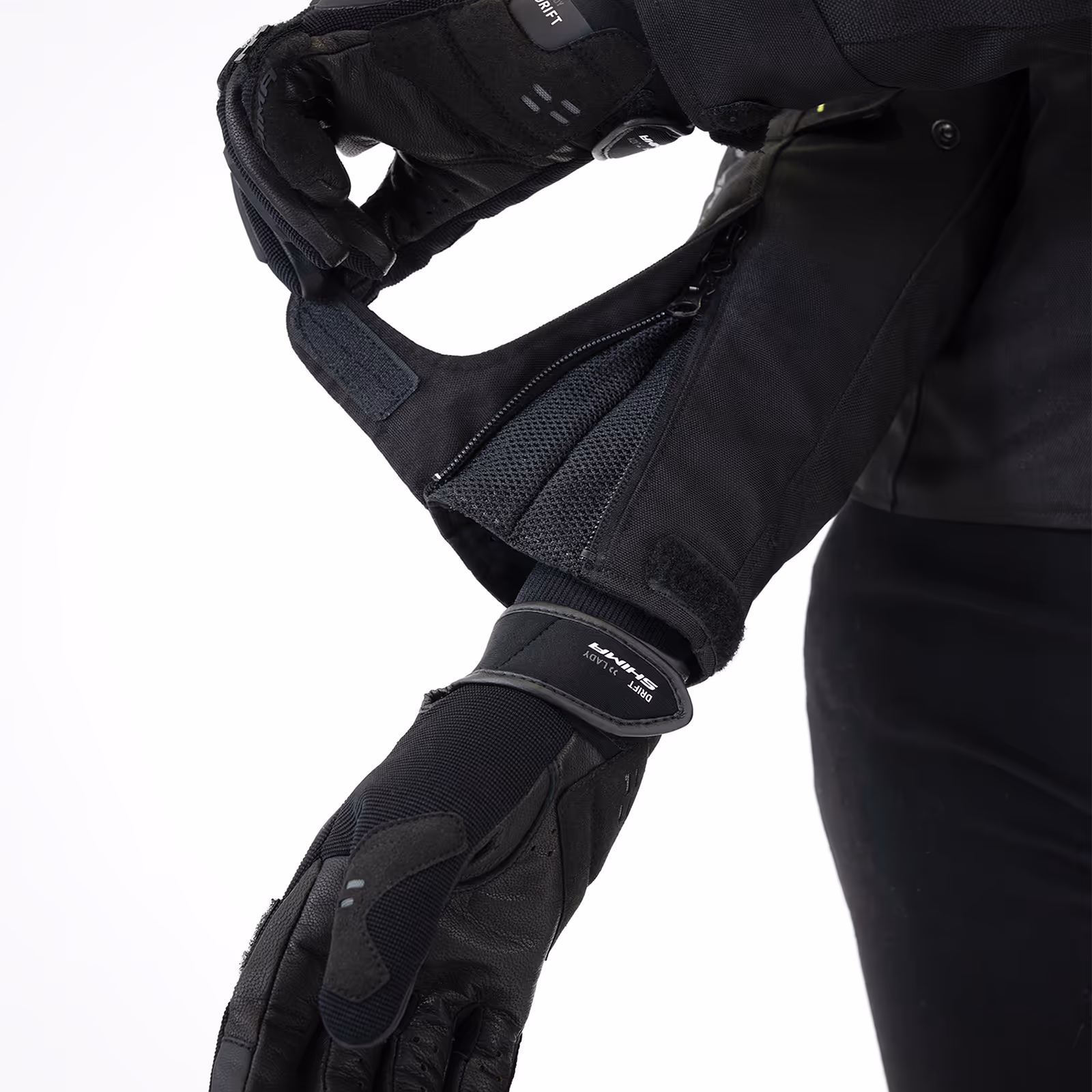 DSC03356_1x1_Motorcycle_shoes