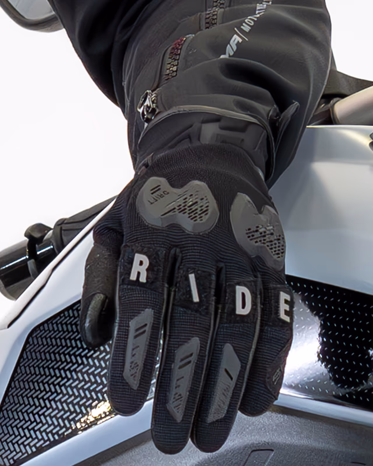 SHIMA_DRIFT_GLOVES_BLACK_LADY_02_800x1000