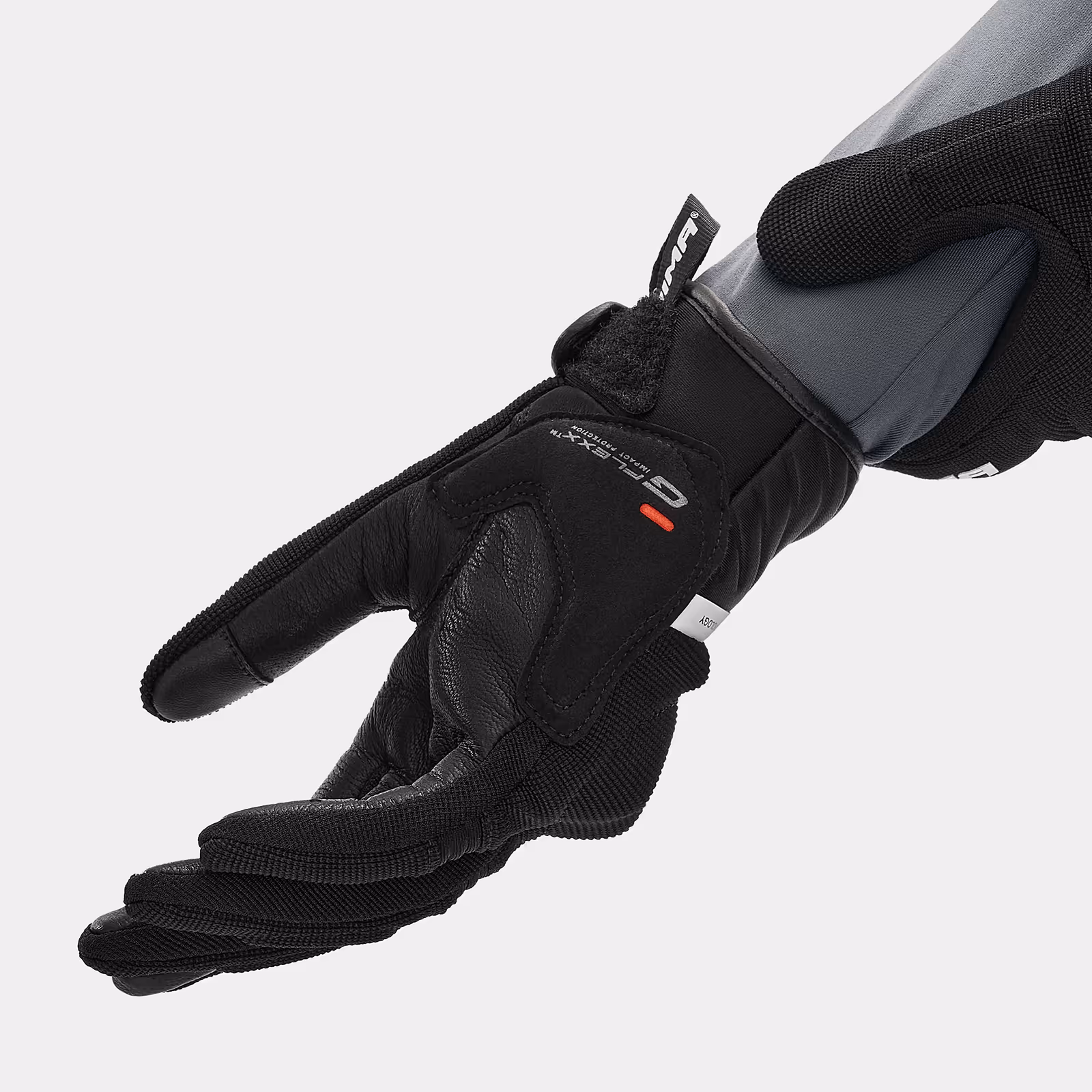 SHIMA_SONIC_GLV_WHITE_LADY_2500px_01