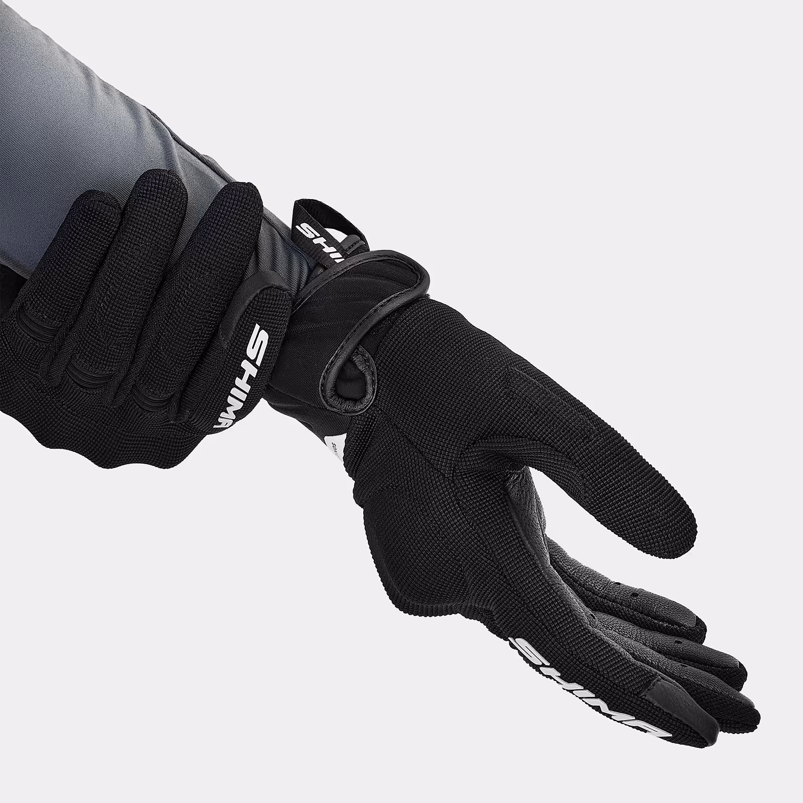 SHIMA_SONIC_GLV_WHITE_LADY_2500px_02