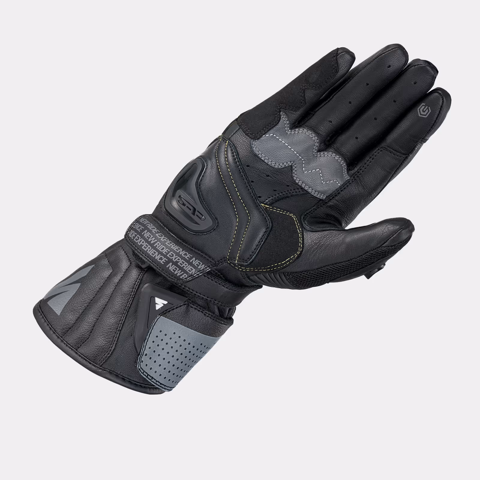 SHIMA_STR-2_VENTED_GLOVES_MAN_BLACK_FRONT_1600x1600_Motorcycle_gloves