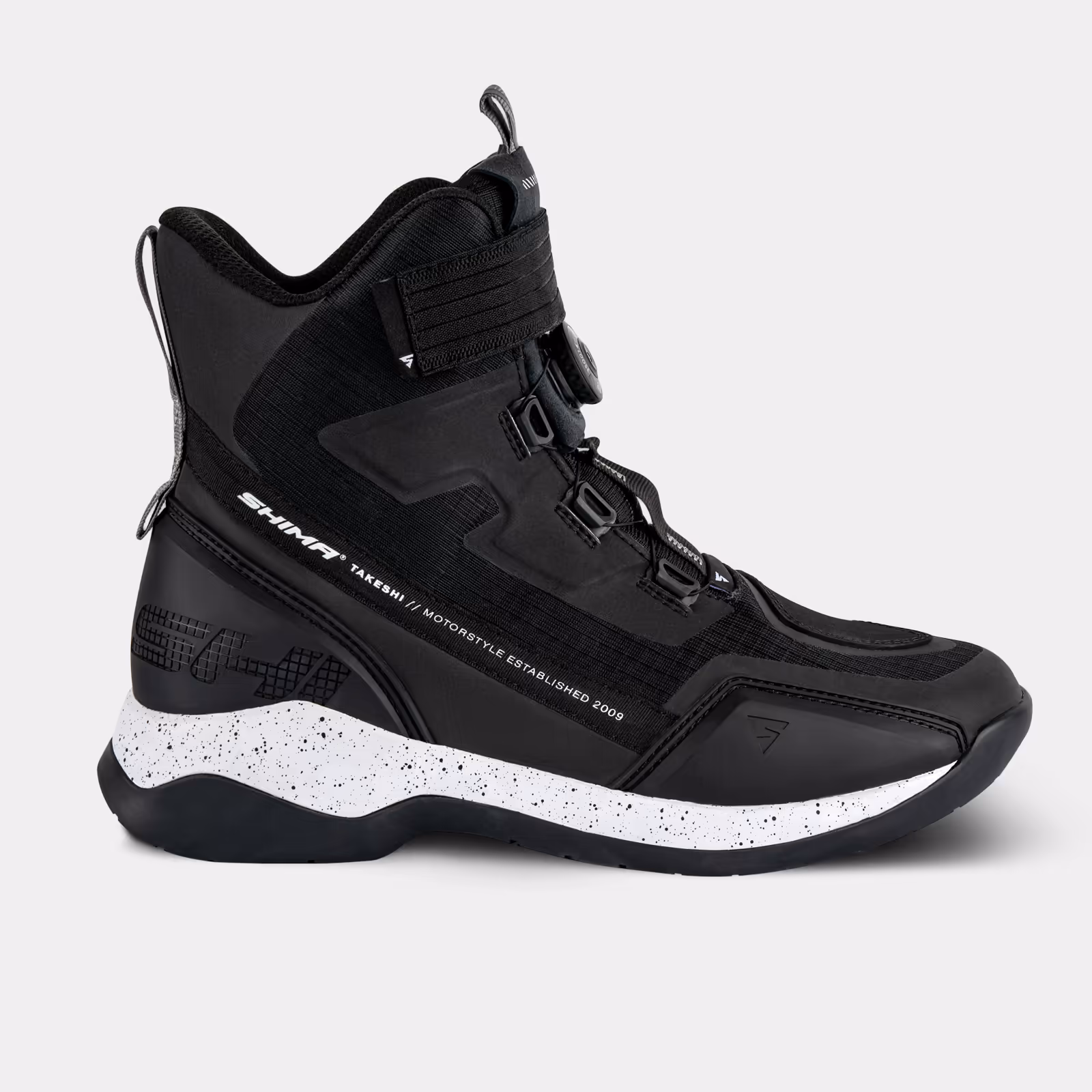 SHIMA_TAKESHI_BLACK_SIDE_RIGHT_1600x1600