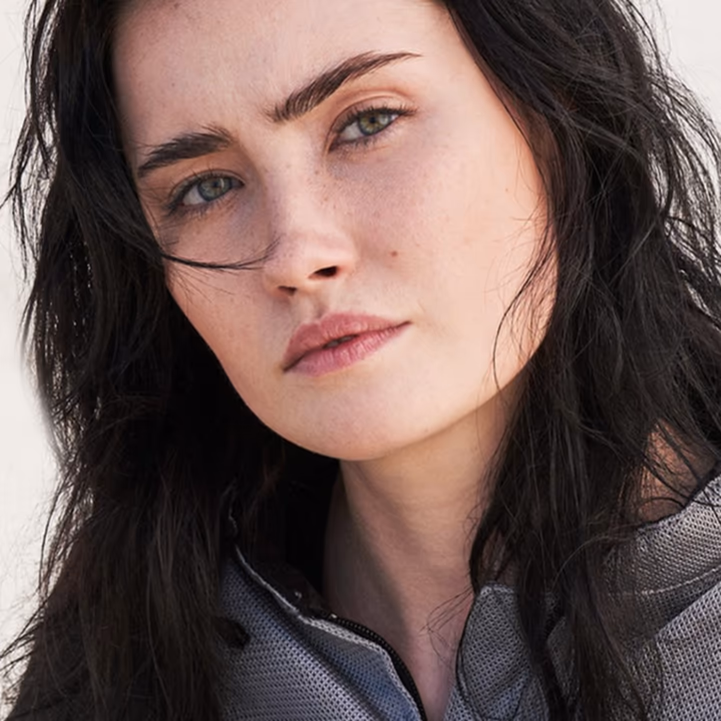 Hunter2_Brown_BlakeGloves_MetroMen_BlakeSneakers_DSC04623-2-rbzo9r4gc9u1bjespv9wibqsvdgex7qz3bt3ubmzo0