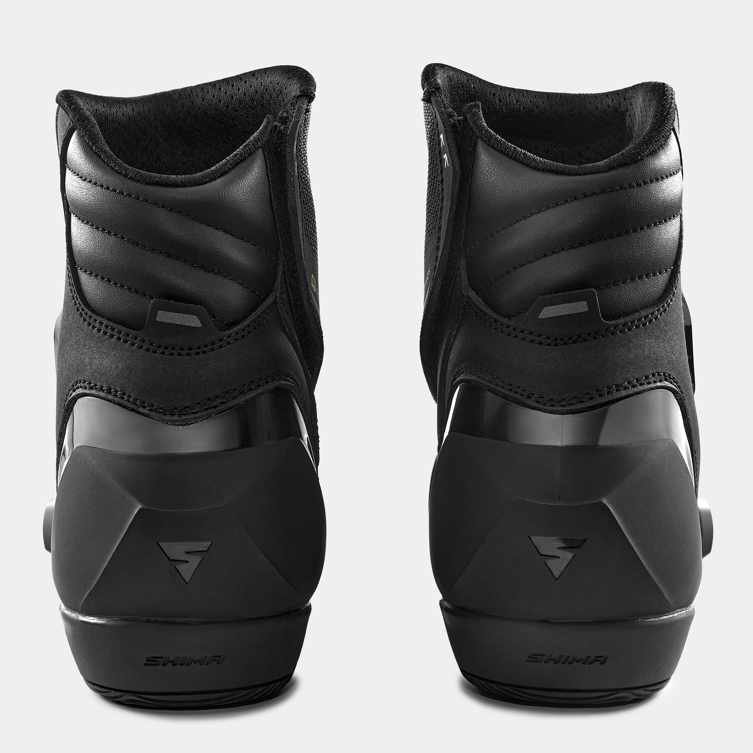 02_SHIMA_TX3_BOOT_MEN_RED