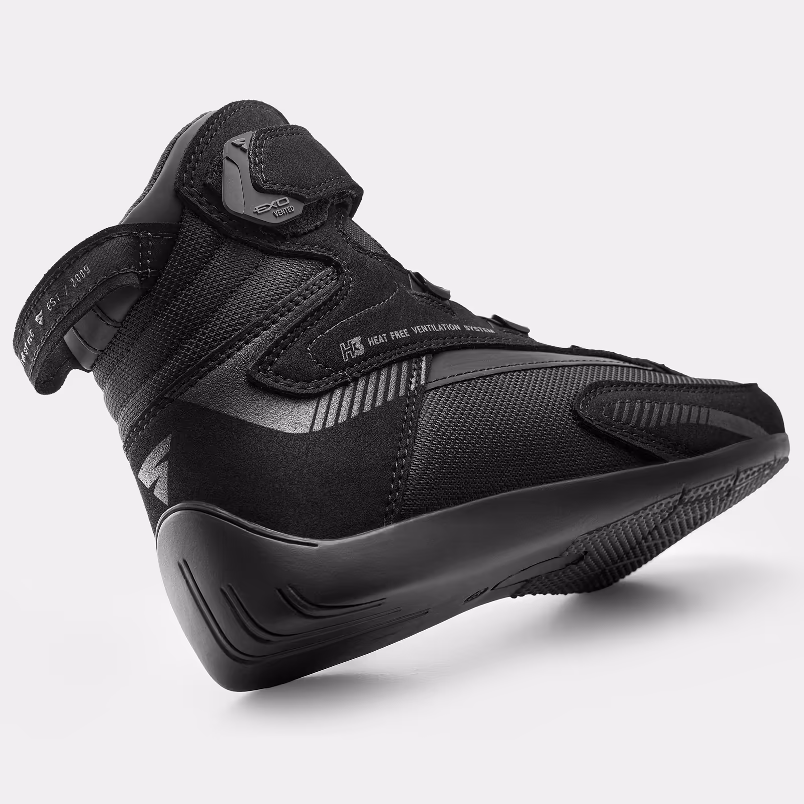 10_SHIMA_EXO VENT_BOOT_MEN_BLACK